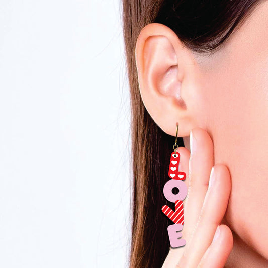 Aretes diseño Love